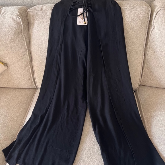Becca by Rebecca Virtue Ponza Lace Up Pants black NWT - Picture 6 of 6